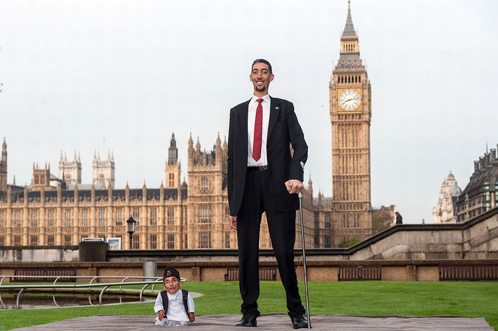 How Tall Is The Tallest Person In The World New Health Advisor
