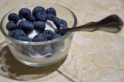 Yogurt with blueberries