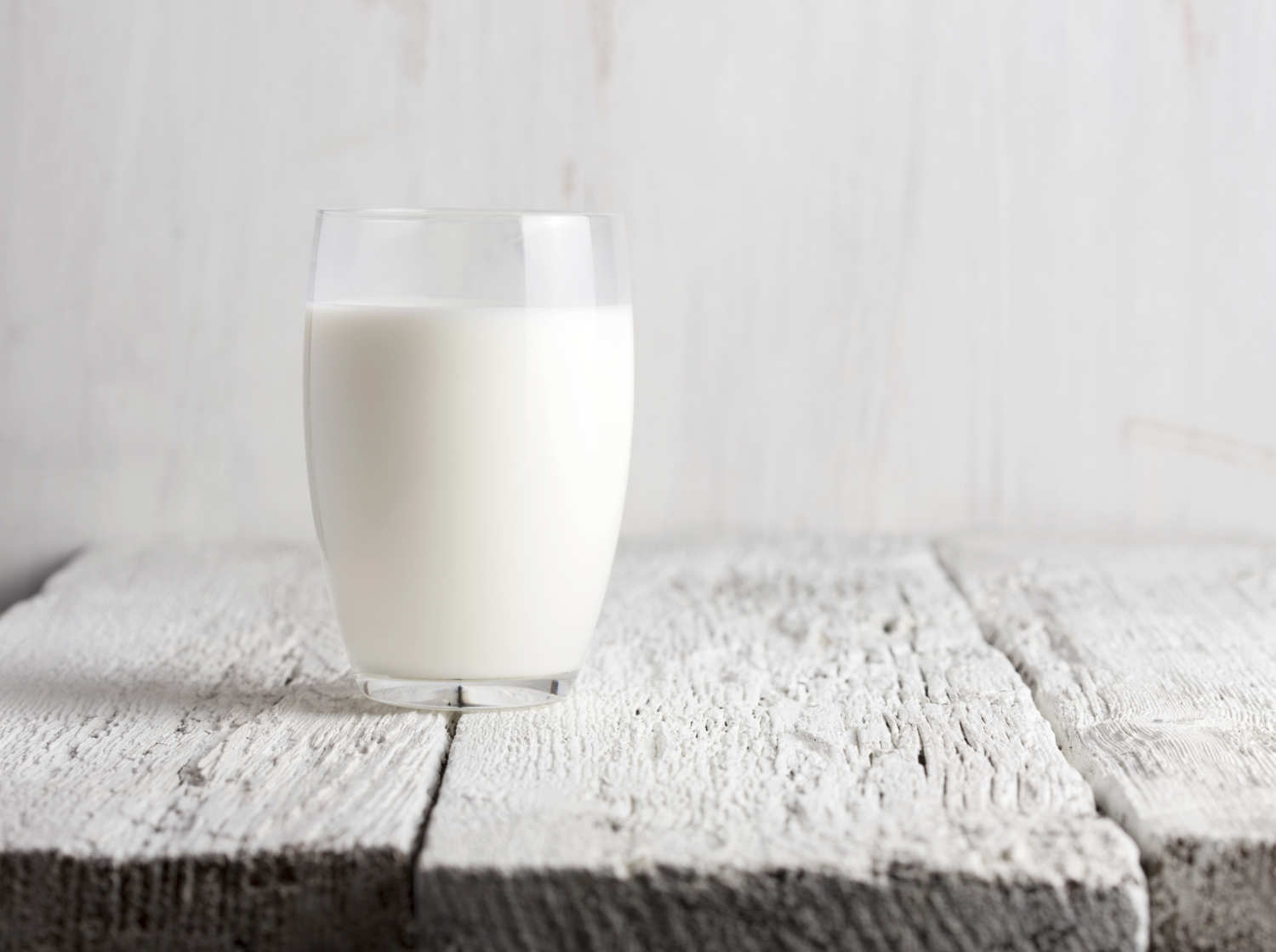 benefits of whole milk vs skim milk for babies