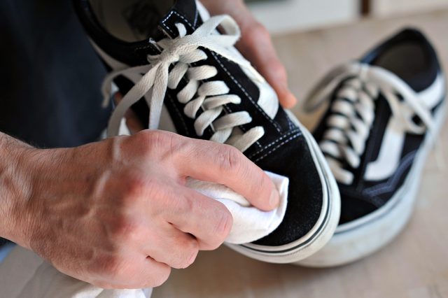 Effective Tips to Keep Your Feet from Sweating