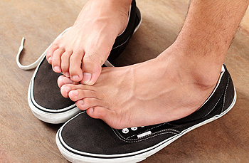 Effective Tips to Keep Your Feet from Sweating